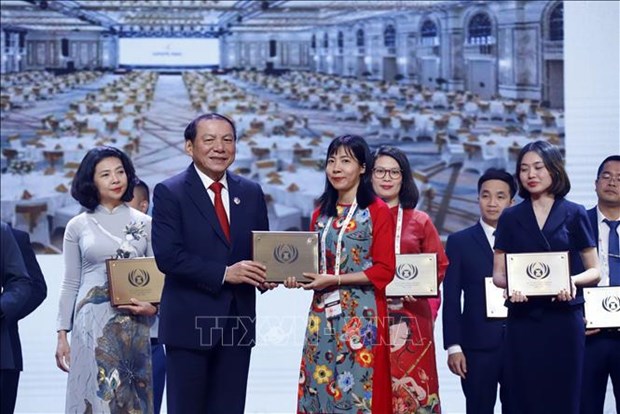 Vietnam wins numerous ASEAN tourism awards