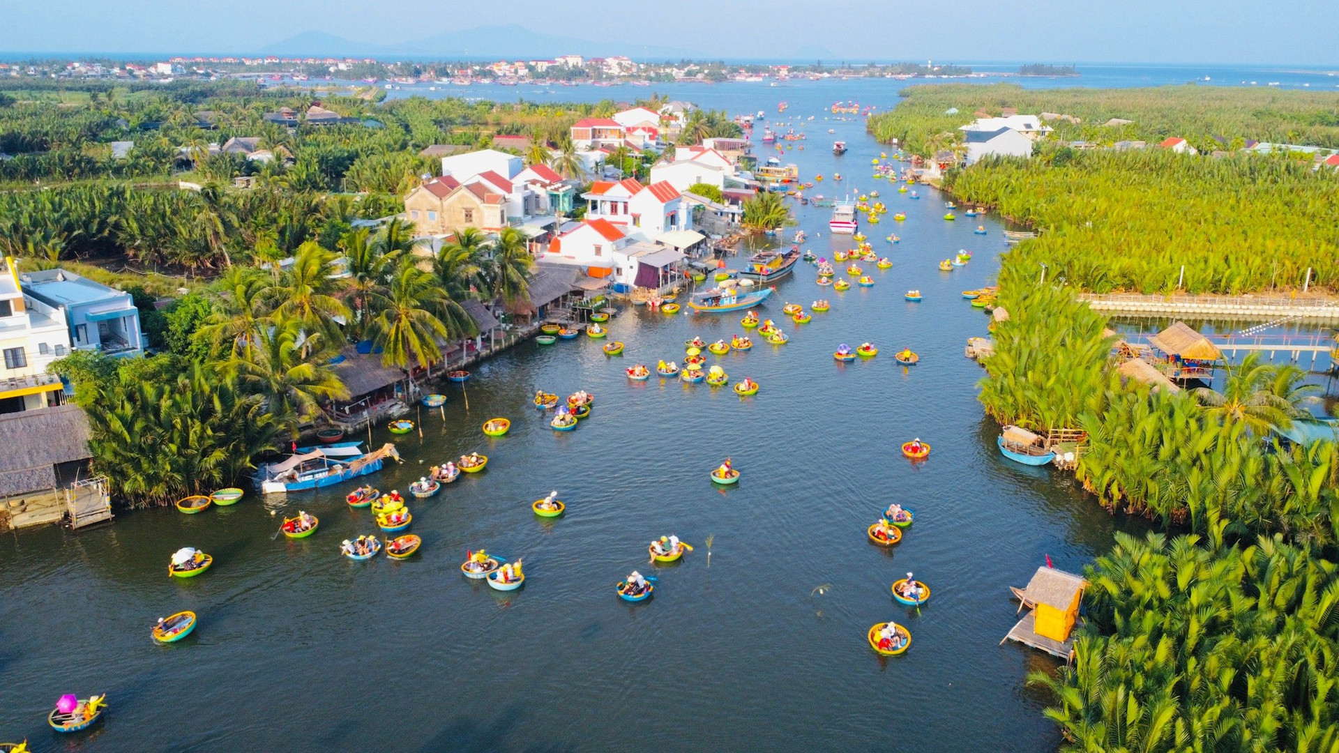 Hội An được gợi ý là một trong 9 địa điểm có phong cảnh đẹp nhất Việt Nam