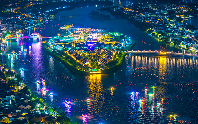 Hoi An Memories lights up the summer