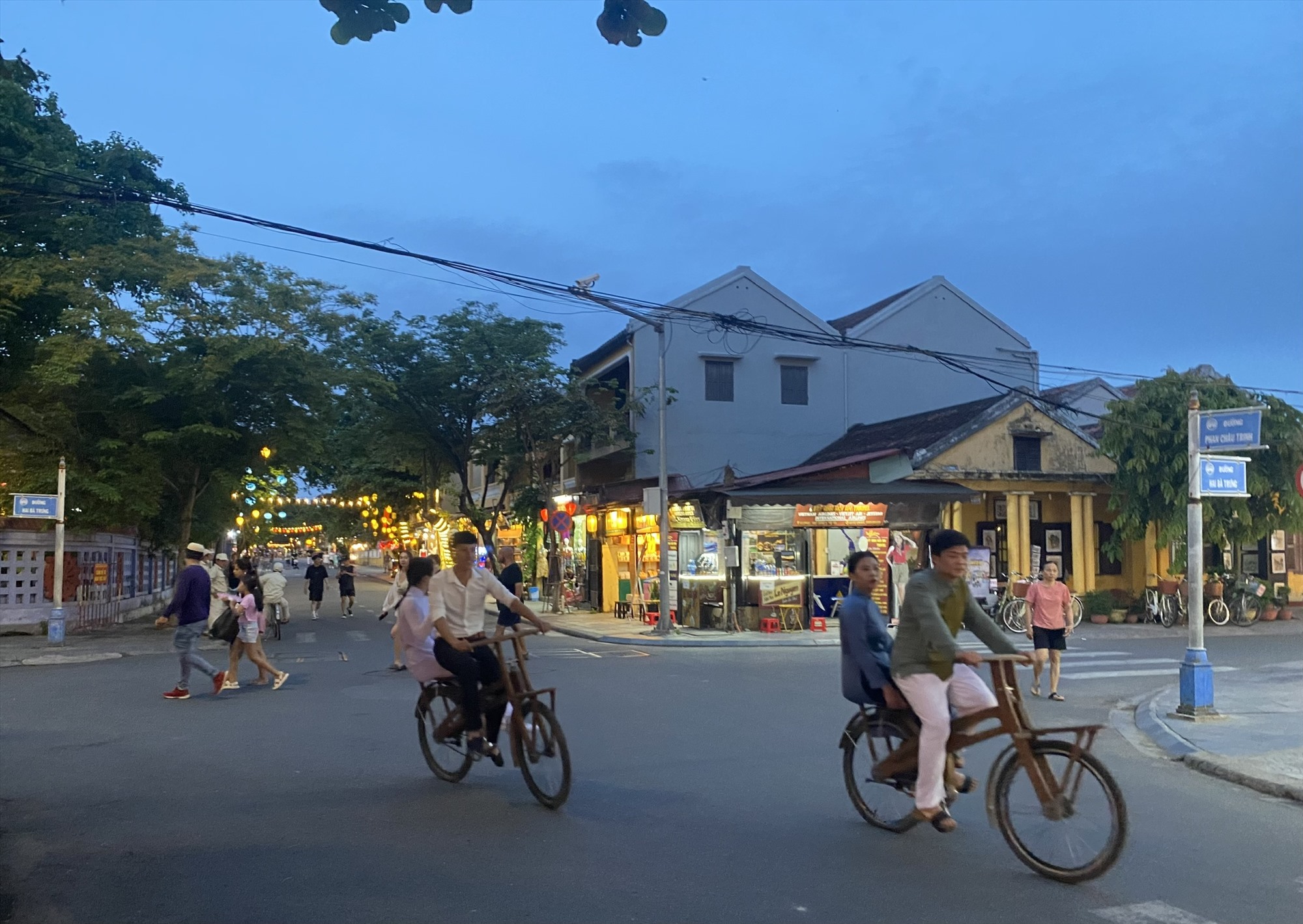 Hội An khai trương phố đi bộ Phan Châu Trinh